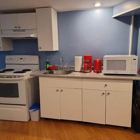 Cosy Basement Apartment On The East Side. Saint-Jean Extérieur photo